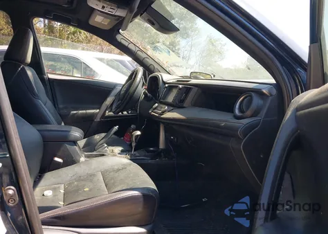 2017 Toyota Rav4 Se z USA, uszkodzony, nr VIN JTMJFREV1HJ707433